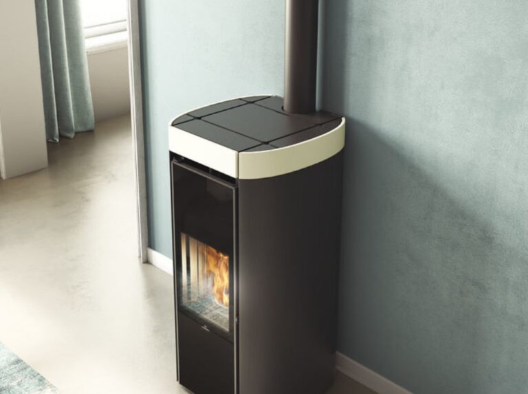 Rada Air Tight C Σόμπα Pellet κεραμικό λευκό ματ